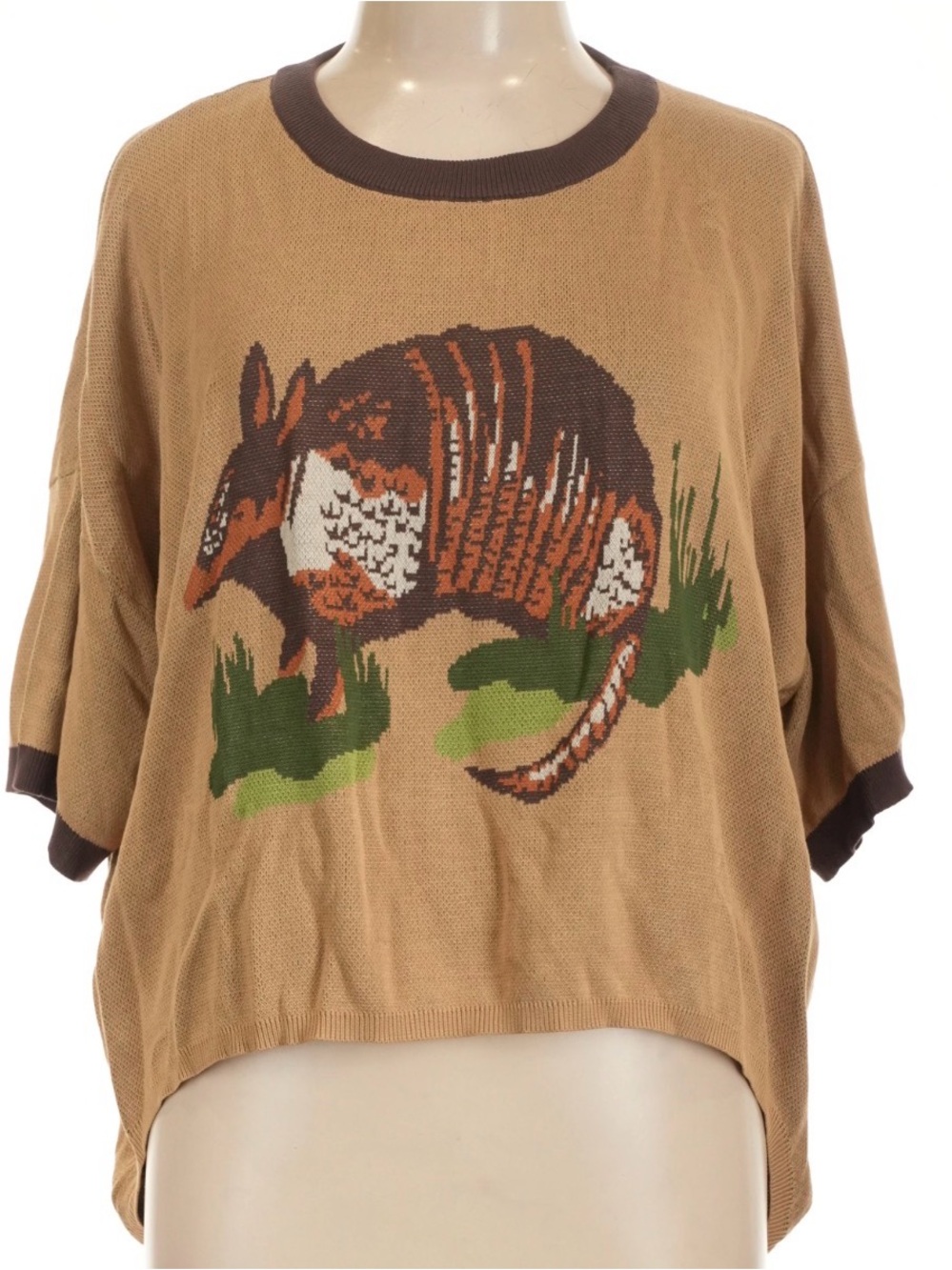 Armadillo Graphic Short-Sleeve Sweater - ARMADILLO!